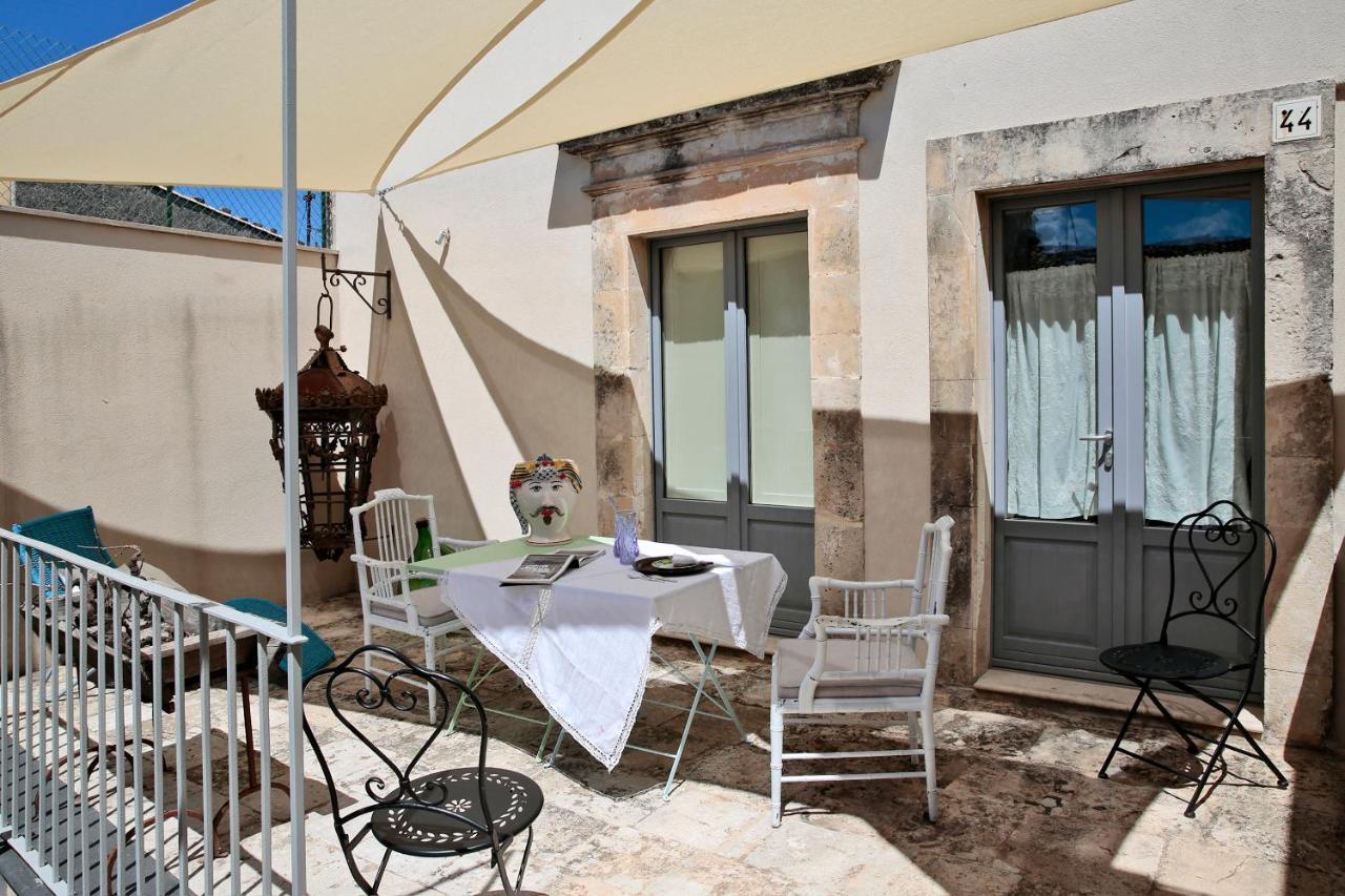 Dimora Di Catullo - Ospitalita Di Charme Villa Palazzolo Acreide Eksteriør bilde
